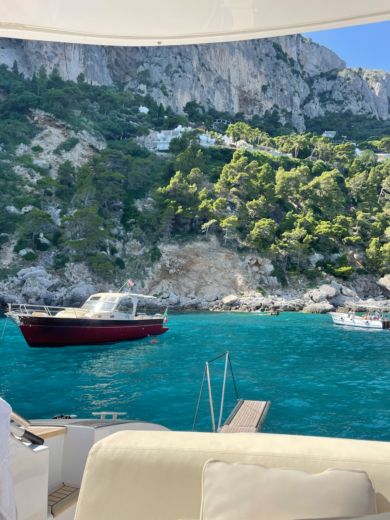 Amalfi Motorboat Rizzardi 48 IN alt tag text