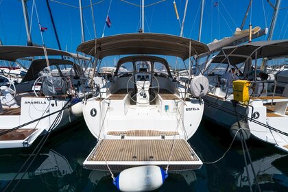 Hyra båt Segelbåt Bavaria Yachtbau Bavaria Cruiser 36 Biograd na Moru