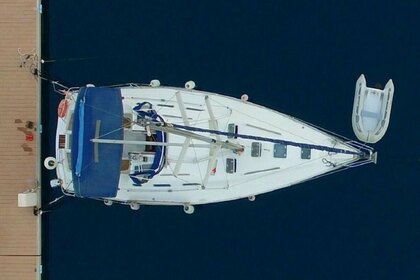 Rental Sailboat Beneteau 393 Oceanis Clipper Barcelona