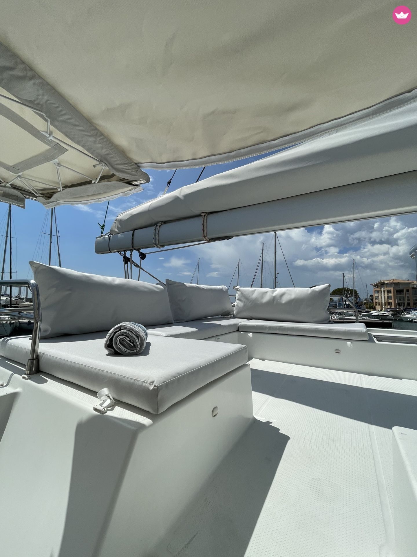 Catamaran Fountaine Pajot Saba 50 15m 6