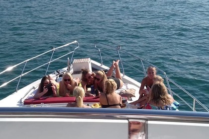 Private yacht for rent in İstanbul