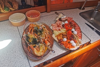 Bavaria Yacht Cruise