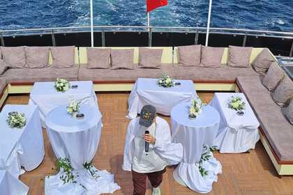 Luxury yacht for Events and Parties