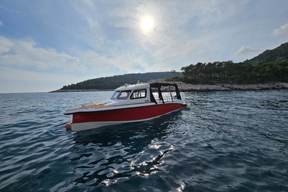 Charter Motorboat Bakan 900 Hvar