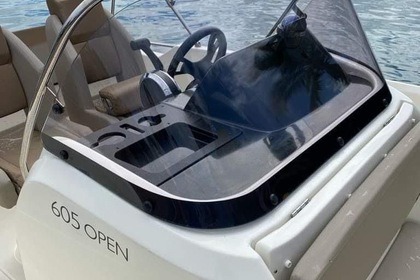 Hire Motorboat Quicksilver Activ 605 Sundeck Pape'ete