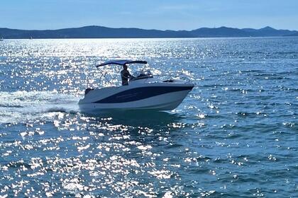 Miete Motorboot Barracuda 595 Sundeck Sukošan