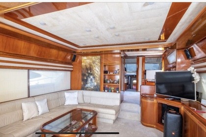 FERRETTI A YACHT B77!