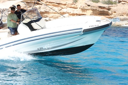 Hyra båt Motorbåt Zodiac Nz 760 Platja des Trenc