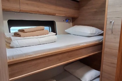 Rental Sailboat  D&D Kufner 57 Trogir