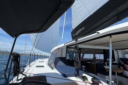 Charter Catamaran  Nautitech 48 Open Cogolin