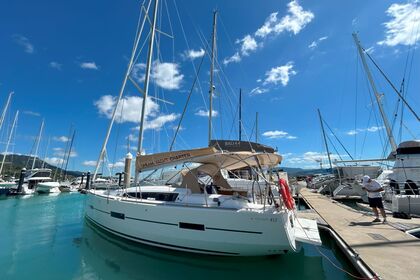 Charter Sailboat Dufour Yachts Dufour 412 GL Liberty Whitsunday Islands