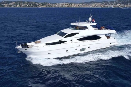 Rental Motor yacht Majesty Majesty 101 Dubai