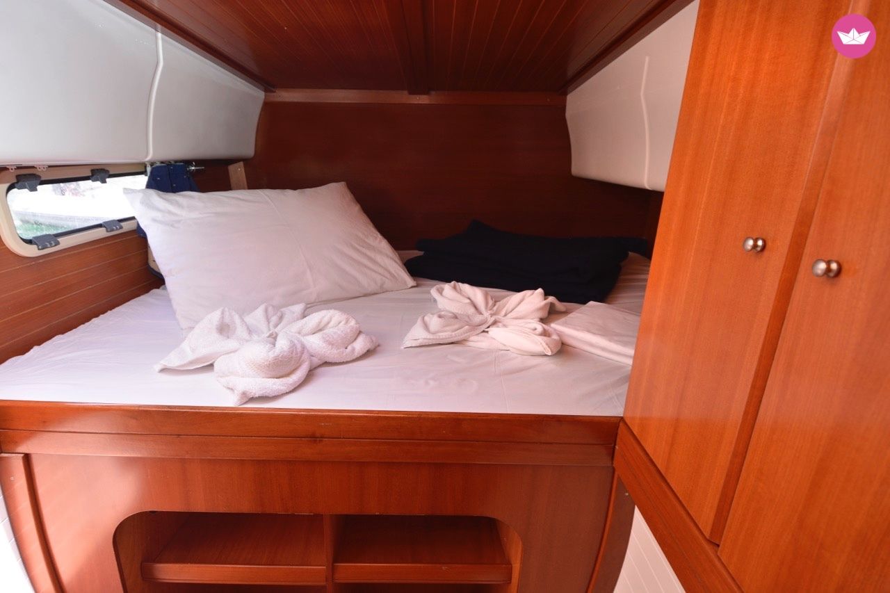 Nautitech 40 in Athens  