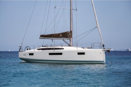 Charter Sailboat  Sun Odyssey 410 Palma de Mallorca