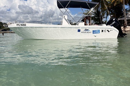 Location Bateau à moteur Forboat 23’ Le Gosier