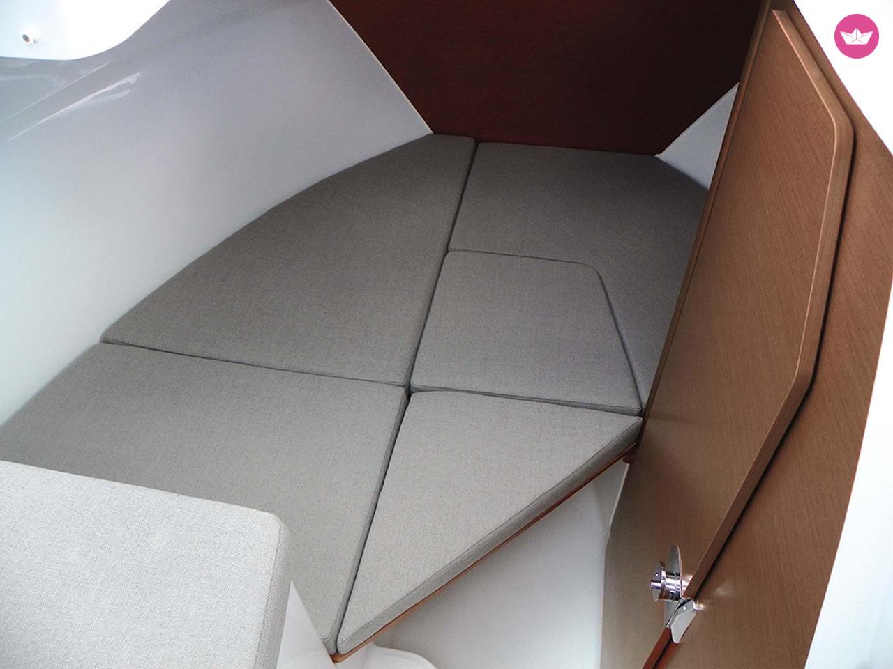 Motorboat  Merry Fisher 695 for hire