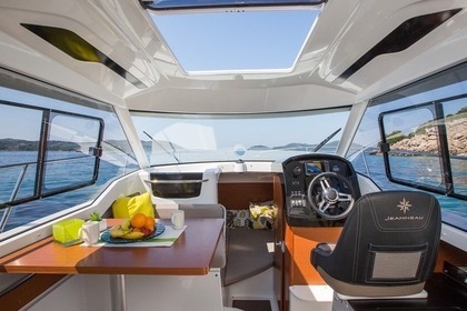 JEANNEAU MERRY FISHER 795