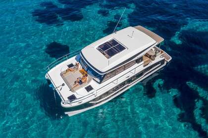 Hire Catamaran Fountaine Pajot MY4S Phuket