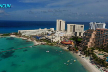 Канкун на борту этого катер