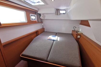 Rental Catamaran Lagoon Lagoon 450f Naxos