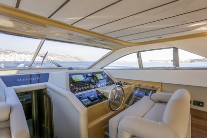 Ferretti 57
