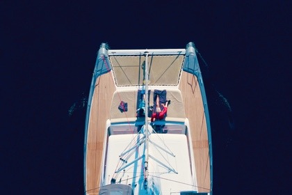 Alquilar catamarán de lujo en Barcelona