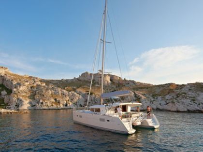 Charter Catamaran Lagoon Lagoon 400 S2 Athens