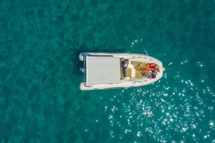 Charter Motorboat Capelli Capelli Tempest 530 Cagliari