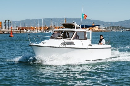 Hire Motorboat Jeanneau Esteou 630 Portimão