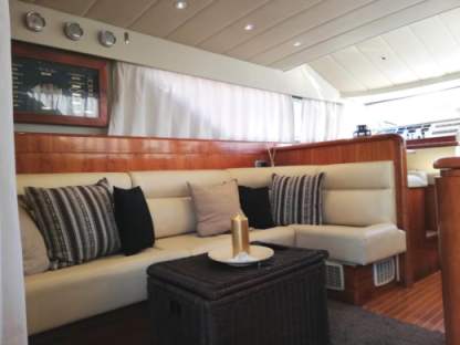 Location Bateau à moteur Azimut 45 Fly Terracina