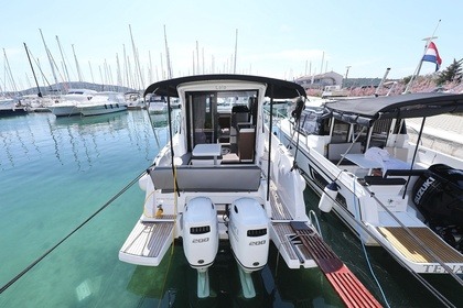 Charter Motorboat  Antares 9 OB Pirovac