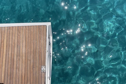 Full Day Private Trip to Dia Island