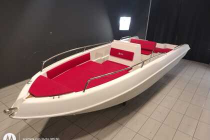 Private Boat-No drive Lincese