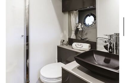 YACHT CRANCHI M 44 HT