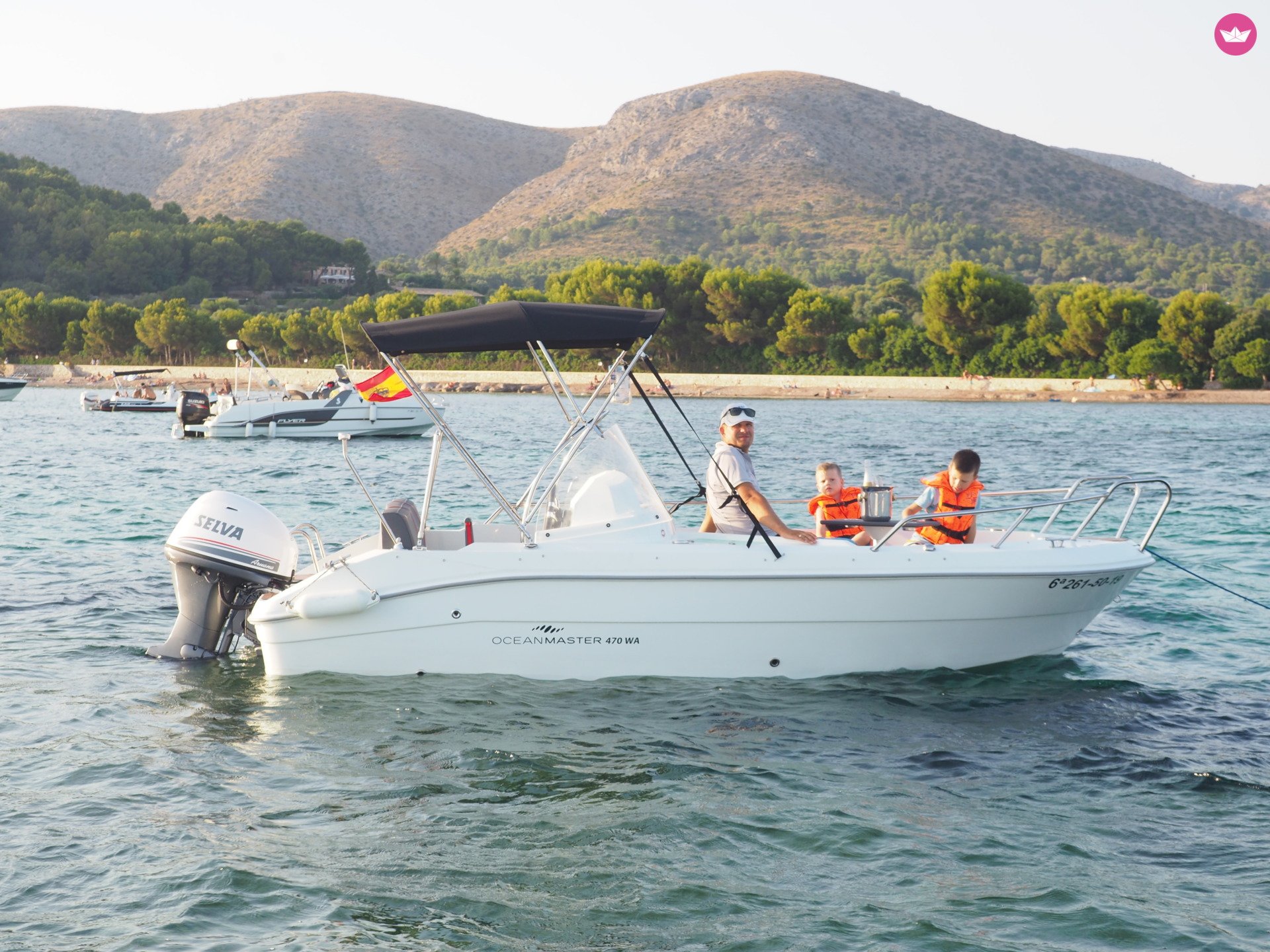 Bateau à moteur OceanMaster 470 40cv