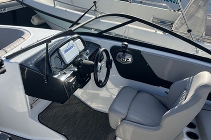 Location Bateau à moteur Glastron Gx 210 Ajaccio