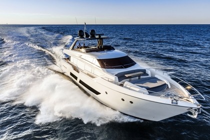 Miete Motoryacht Ferretti 850 Porto Cervo