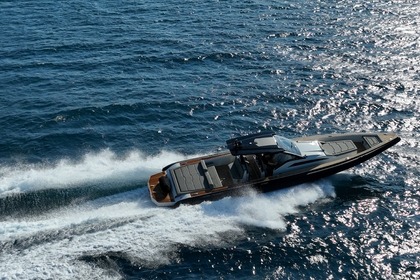 Hyra båt Motorbåt TECHNOHULL OMEGA 47 Aten