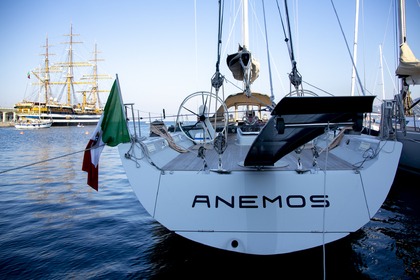 Noleggio Barca a vela Mistral composite Farr 80 Trieste