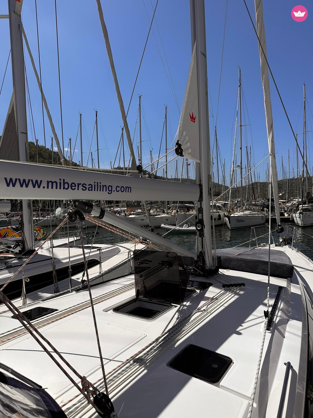 Voilier Bavaria Cruiser 46 13m 4