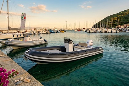 Gommone Novamarine Nuovo | Senza patente | 5 Pax