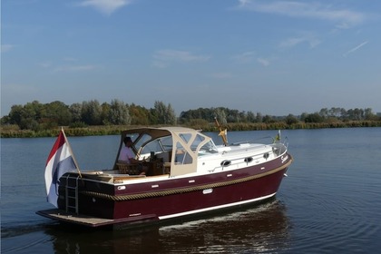 Motorboot Cabin Langenberg Samana
