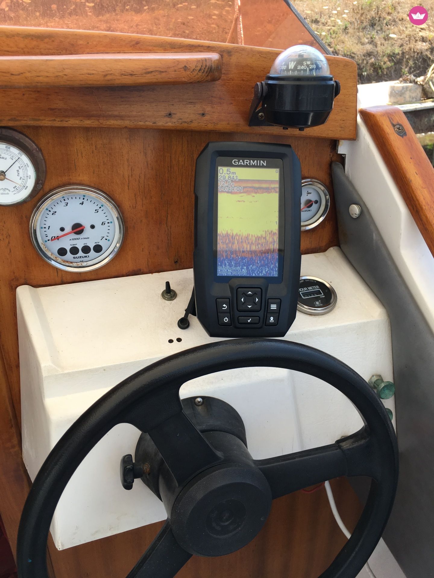 Bateau à moteur Stip 45 à louer