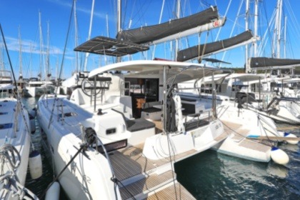 Hire Catamaran Lagoon Lagoon 42 Sukošan