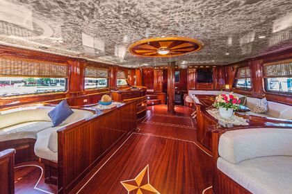 Noleggio di Goleta con 6 Cabine a Marmaris