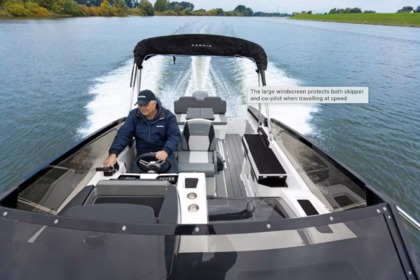 Karnic CS700 Cabin Cruiser