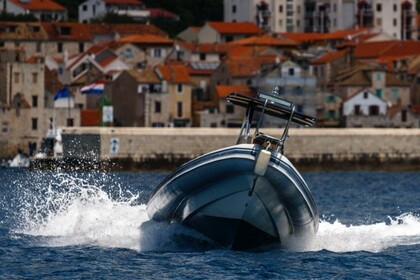 Charter RIB Lolivul 9.0 Komiža