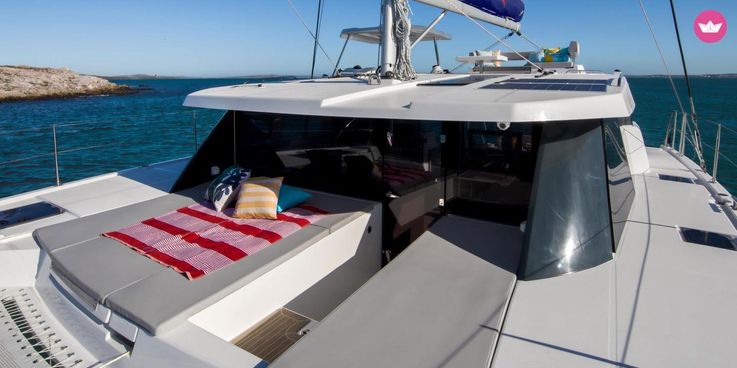 Catamaran Fountaine Pajot Moorings 4200/3/3 12m 6