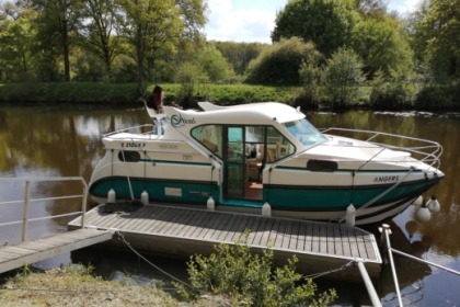 Rental Houseboats Nicols 900 dp Redon