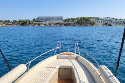Hire Motorboat ISATEK TEKNE COBRA 495 Athens